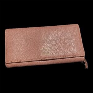 Authentic vintage Gucci baby pink leather long wallet 💞 women’s designer